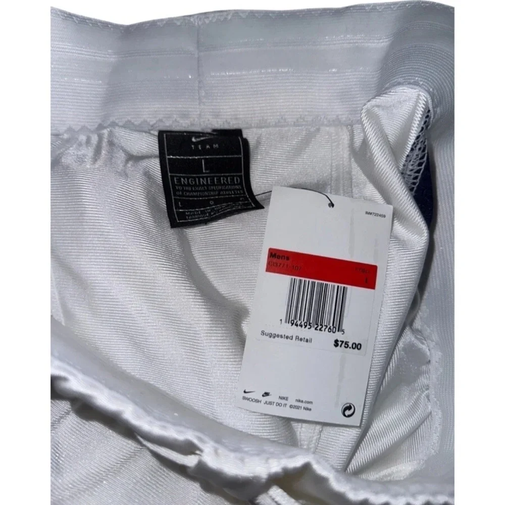 Nike nwt football